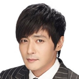 张东健的英文名