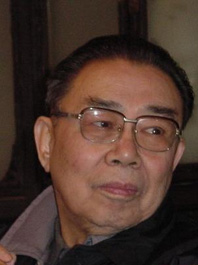 我国哲学家、社会学家李慎之出生