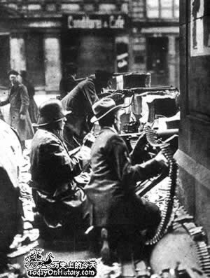 德国柏林工人总罢工并武装起义(历史上今天lssjt.cn)