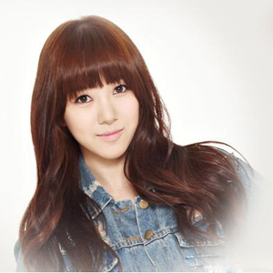 权珉阿的英文名