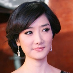 杨魏玲花的英文名