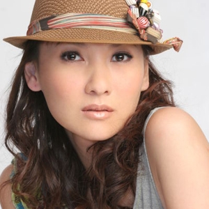 李思蓓的英文名